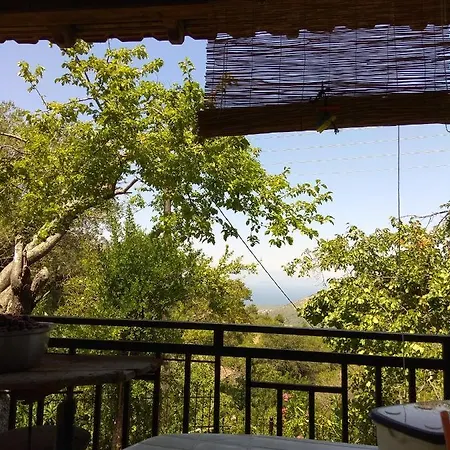 Country house Mare Monte Kazaviti